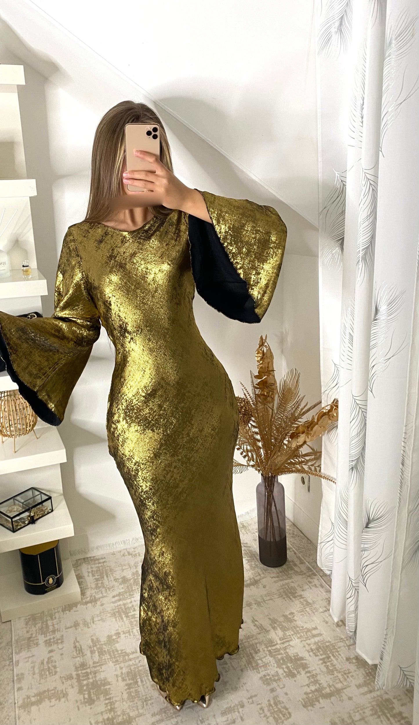 Robe Zina doré