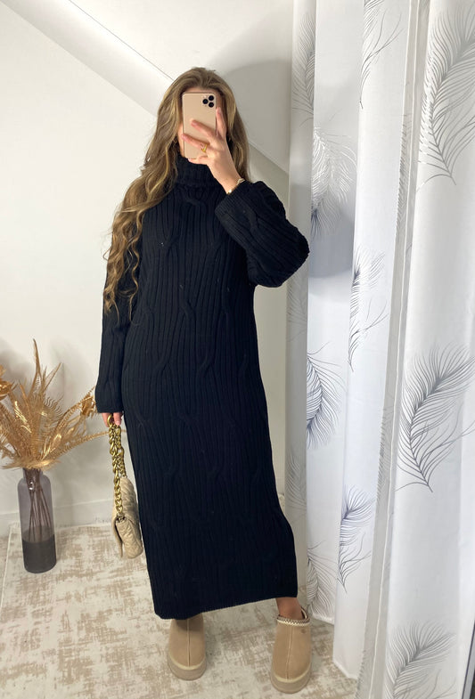 Robe col roulé noir